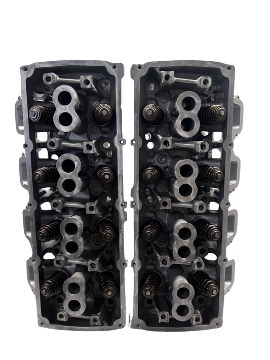 Top view of cylinder headsChrysler / DODGE Hemi 5.7L Casting #1616DG (SOLD IN PAIR)