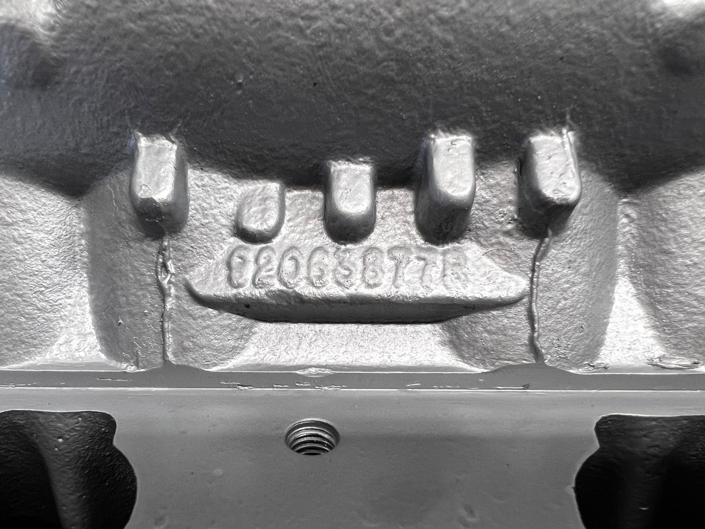 Casting number for cylinder head of a SUZUKI 2.0L DOHC Casting #92063877R