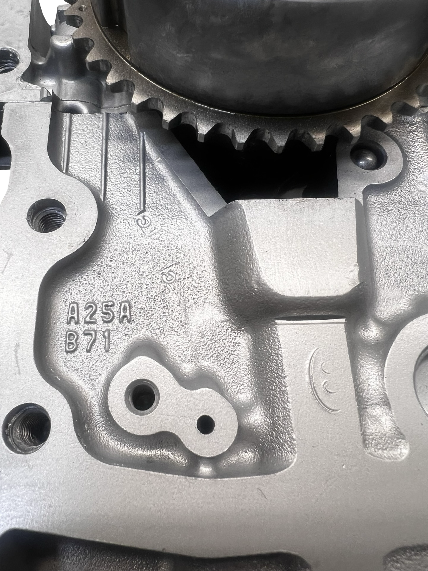 Casting number of remanufactured Toyota A25A 2.5L DOHC cylinder head for Camry, RAV4, Avalon, Highlander, Sienna, Lexus ES, and NX (2017–2025)