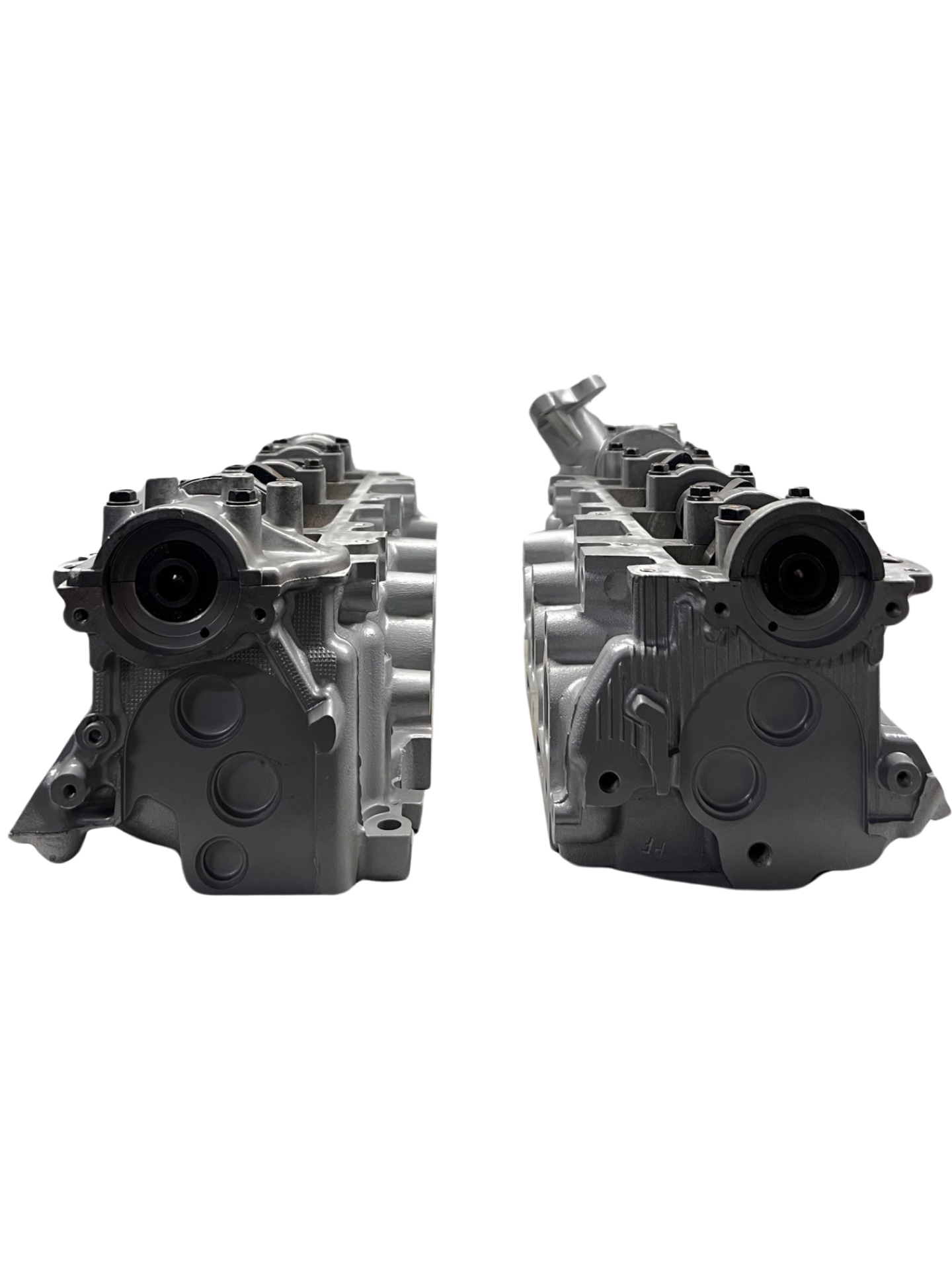 Rear side of the cylinder heads Toyota 3.0L 3VZ SOHC