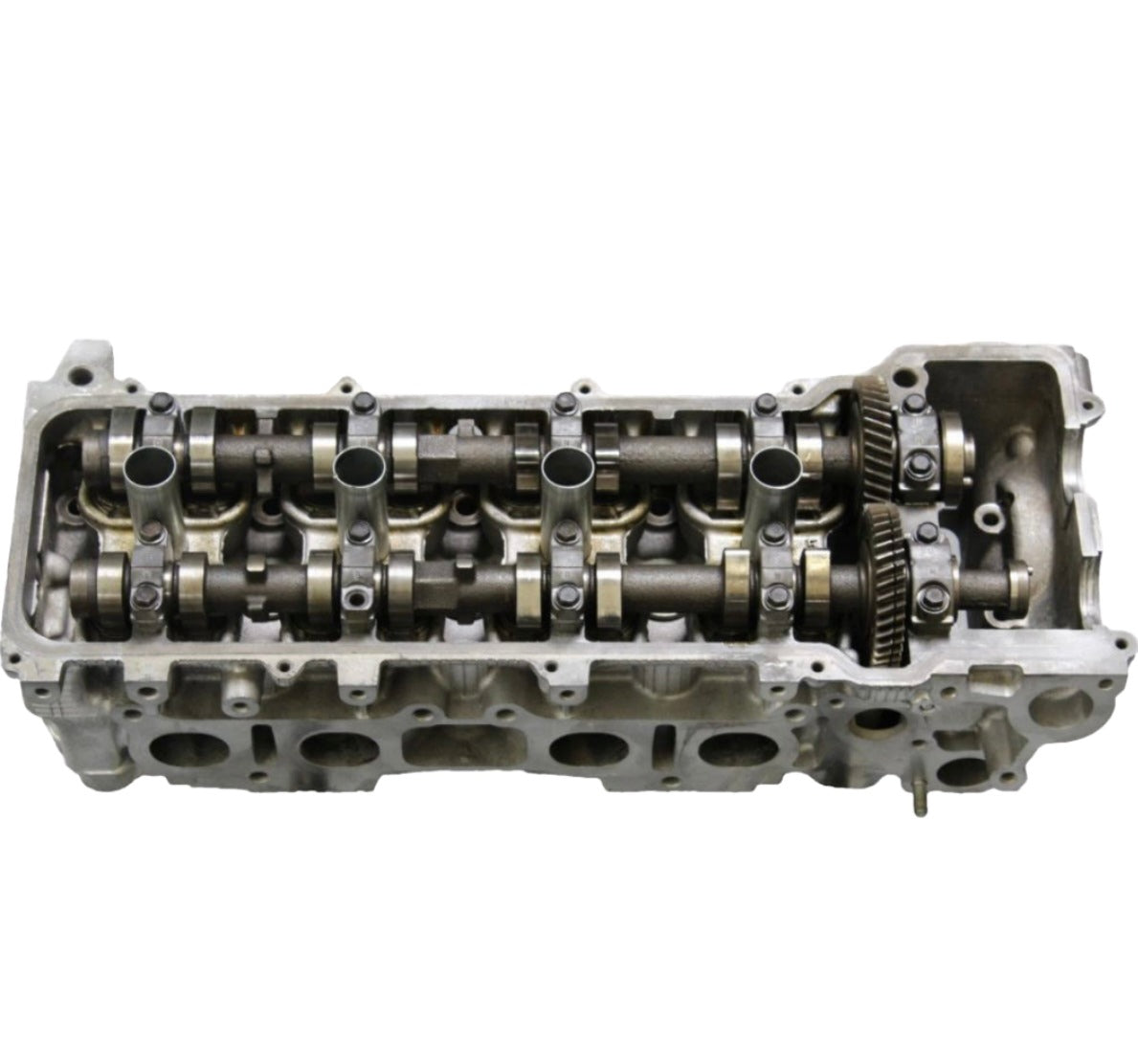 Top of cylinder head for a Toyota Tacoma 2.7 (4 intake ports)